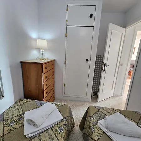 Apartamento Cuatro Caminos If * Benidorm